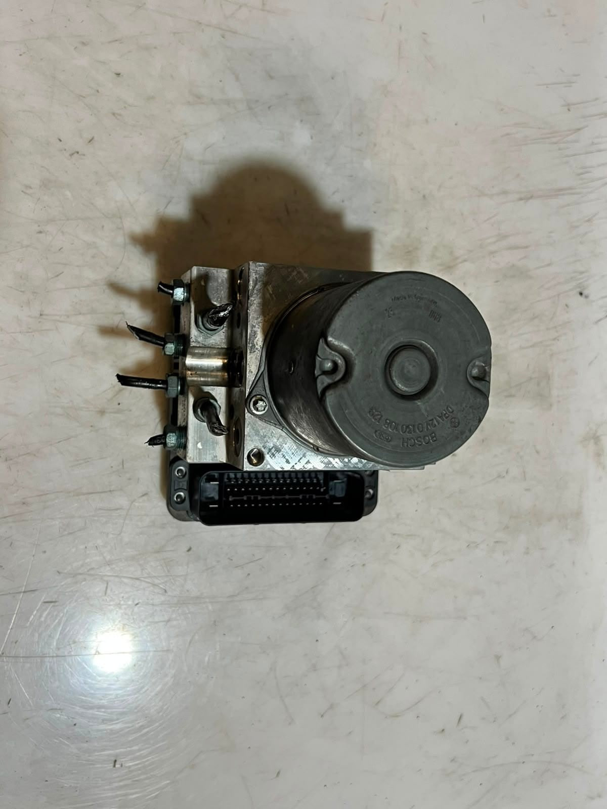 2010-2015 BMW 7 Series F01 F02 xDrive F07 GT F10 740i ABS Pump Module 6799147