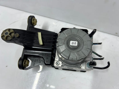2020-2024 BMW 330i Abs Anti Lock Brake Pump Control Unit 5A25EE0