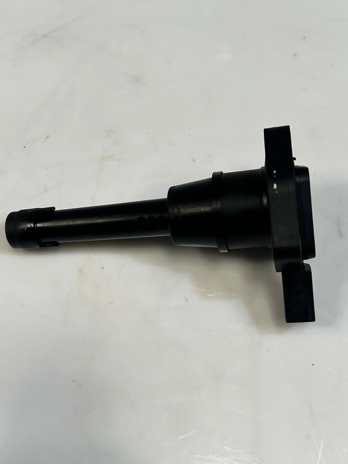 2015 BMW X1 F48, X3 G01, X5 G05 Oil Level Sensor 8638758 OEM