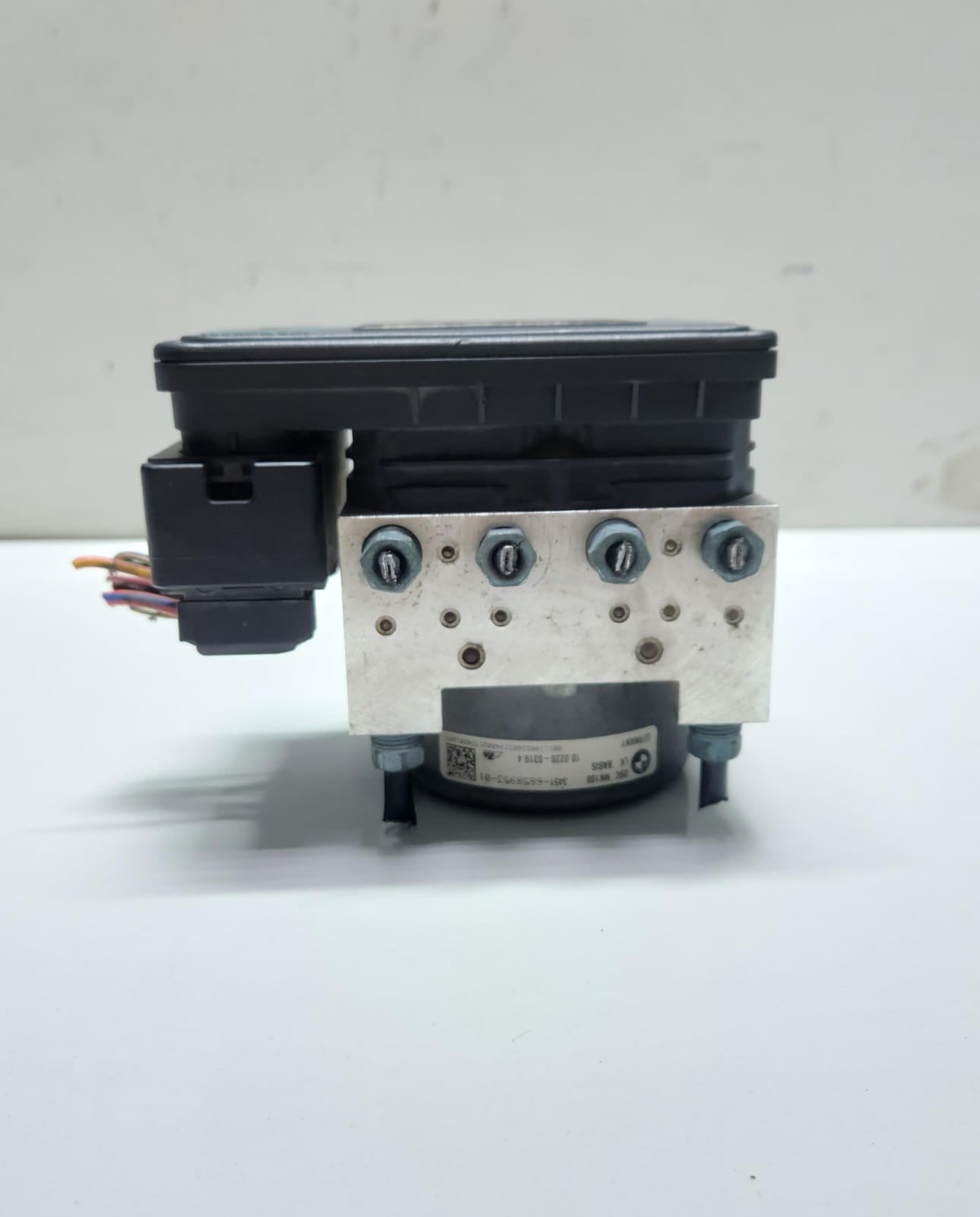  2012-2016 BMW 3-Series F30 328i 320i ABS Pump 6861376 320d 320i 330e 335i OEM