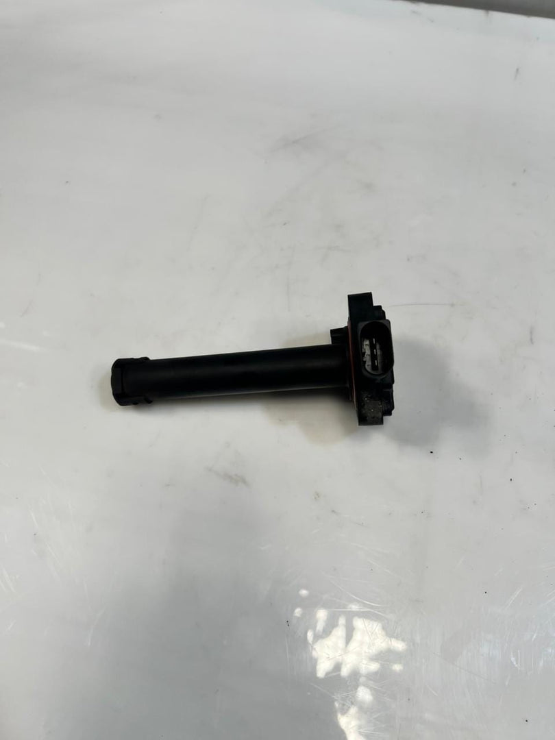 2006-2007 BMW 530xi E60 F70 F10 F07 F12 F25 Engine Oil Level Sensor 7567722 OEM