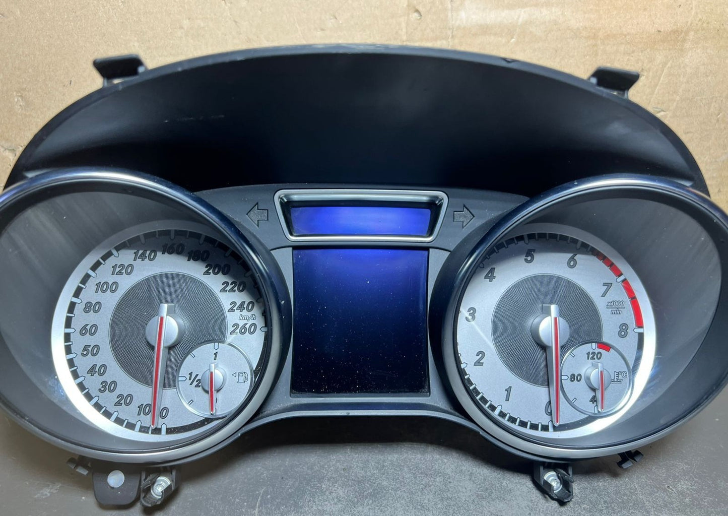 14-17 Mercedes-Benz W117 CLA Instrument Cluster Speedometer A117 9002001 OEM