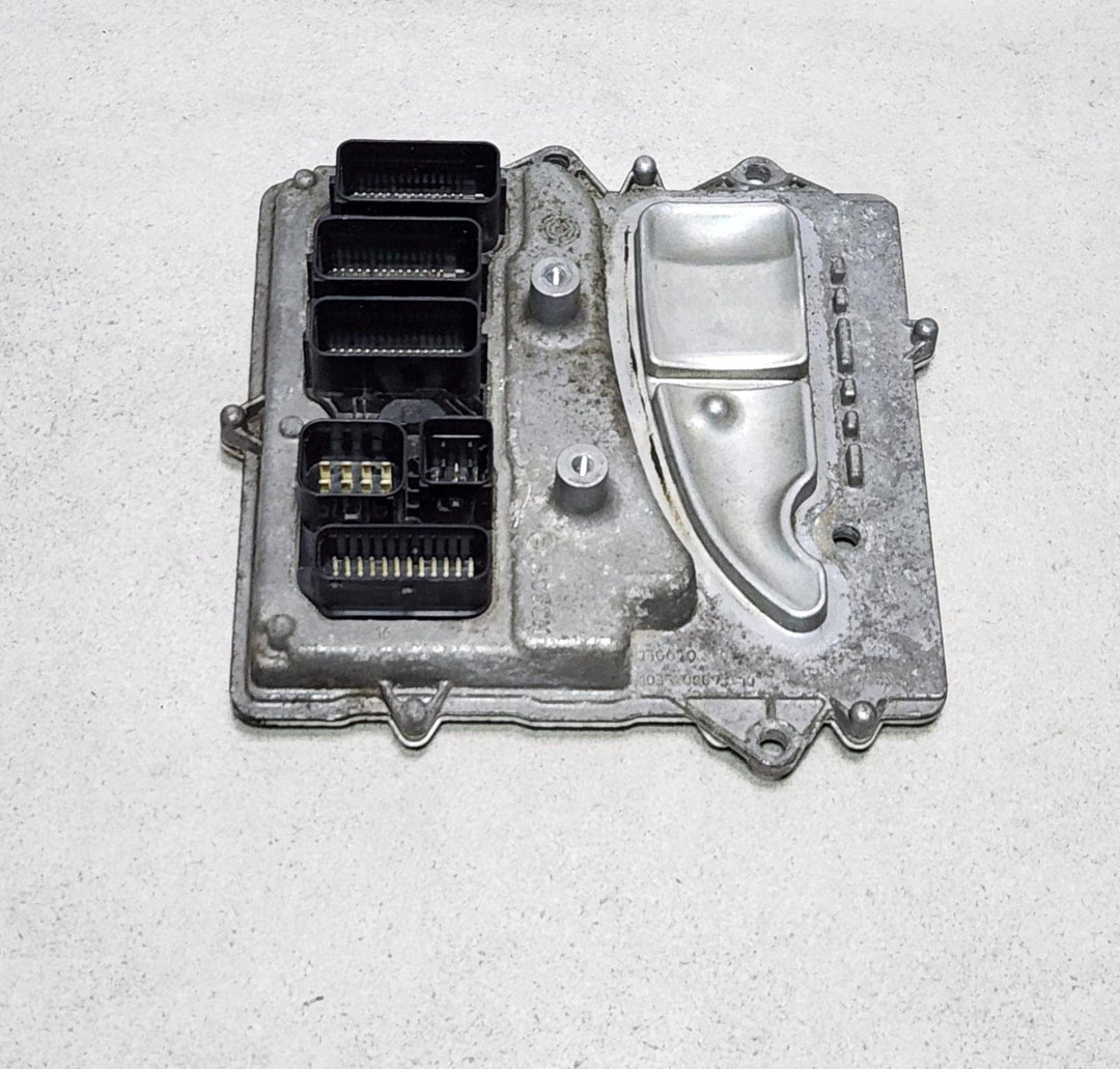 8689527 BMW F15 X5 N55 3.5 Engine Control Unit  X5 and i8 2014-2019