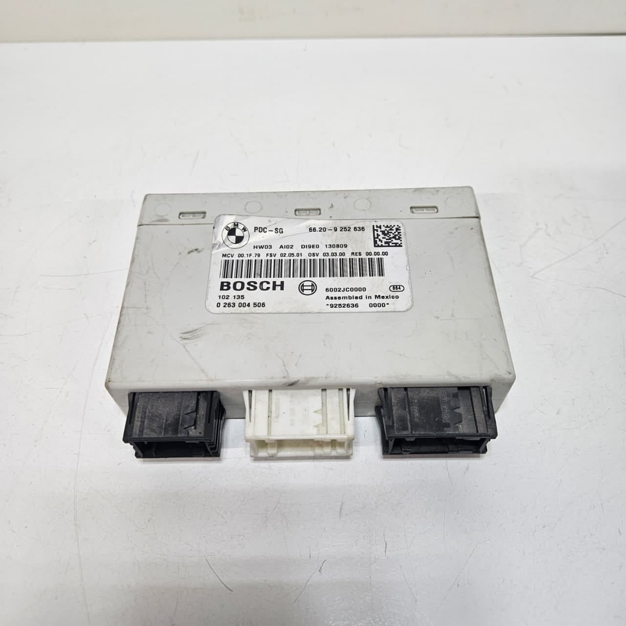 2010-2015 BMW X1 E84 Park Distance Control Unit Module 9252636