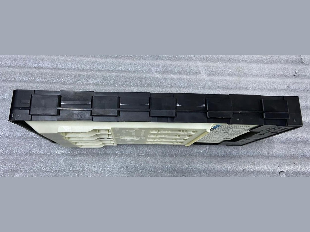 OEM BMW M8 2020 BODY DOMAIN CONTROLER BDC CONTROL MODULE 6135-5A09DC1 6806378