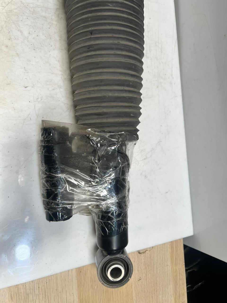 2016-2020 BMW 750 7 Series G11 G12 B7 Air Suspension Strut Rear Left 6874593 OEM