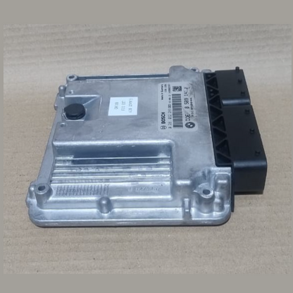 BMW 1 SERIES F20 LCI  116D ECU B37 ENGINE IGNITION KIT OEM+ KEY OEM  8589141