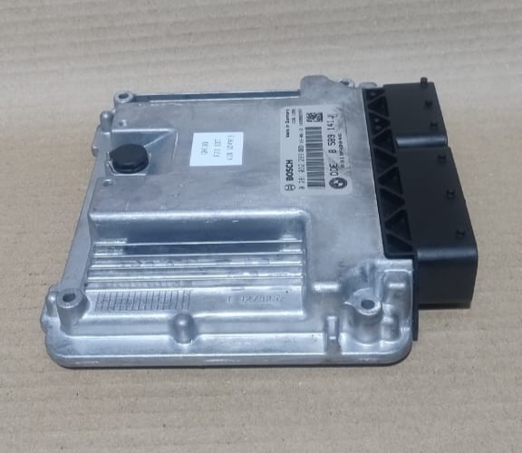 BMW 1 SERIES F20 LCI  116D ECU B37 ENGINE IGNITION KIT OEM+ KEY OEM  8589141