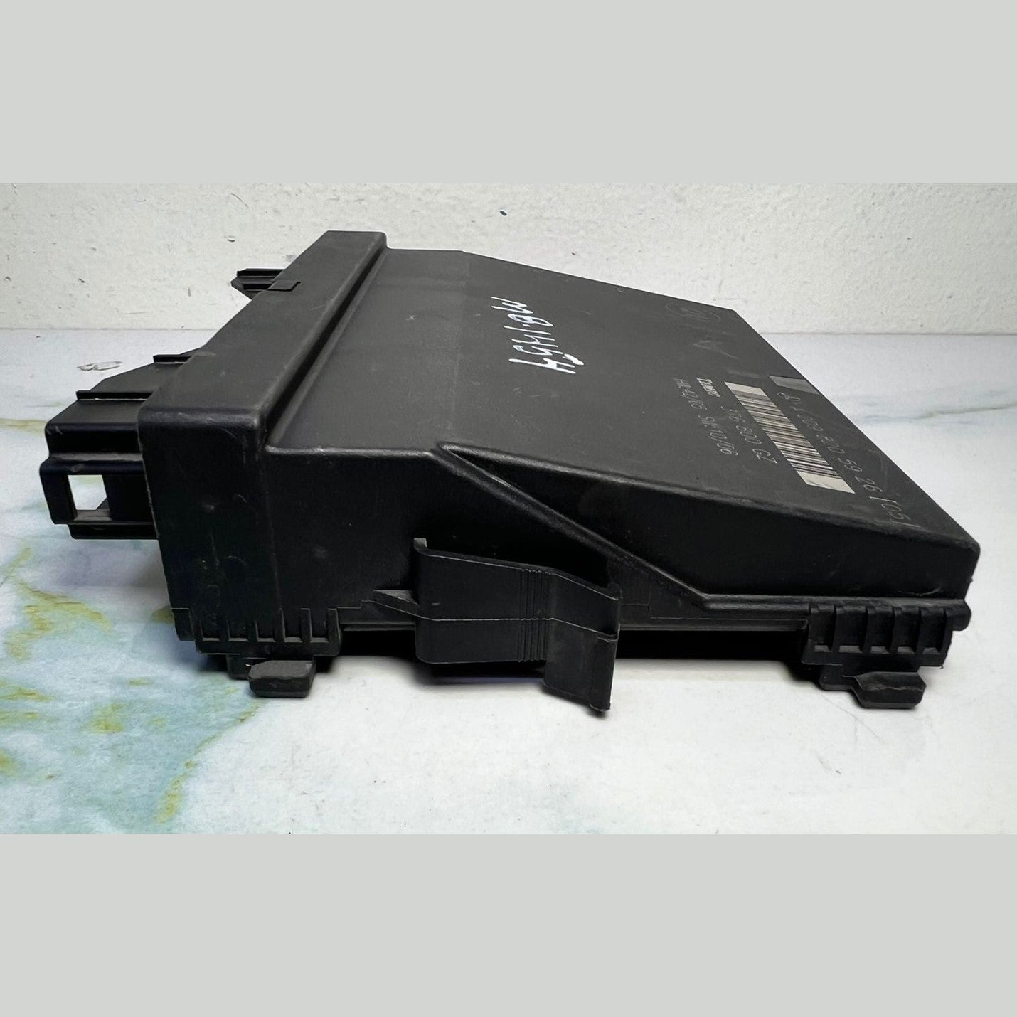 Mercedes Comfort Control Module A2098205926 CLK W209