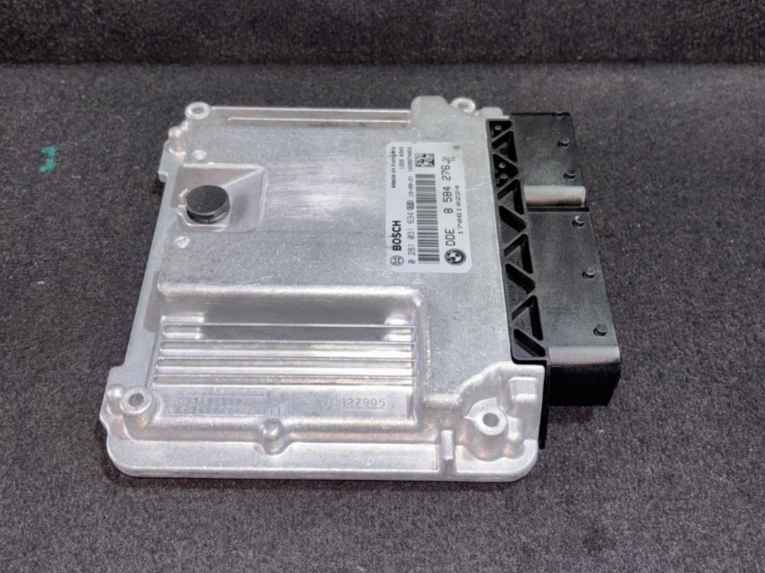 BMW 3 F30 F31 320D  N47N 163HP ENGINE CONTROL UNIT  KIT DDE KEY + FEM- 8584276