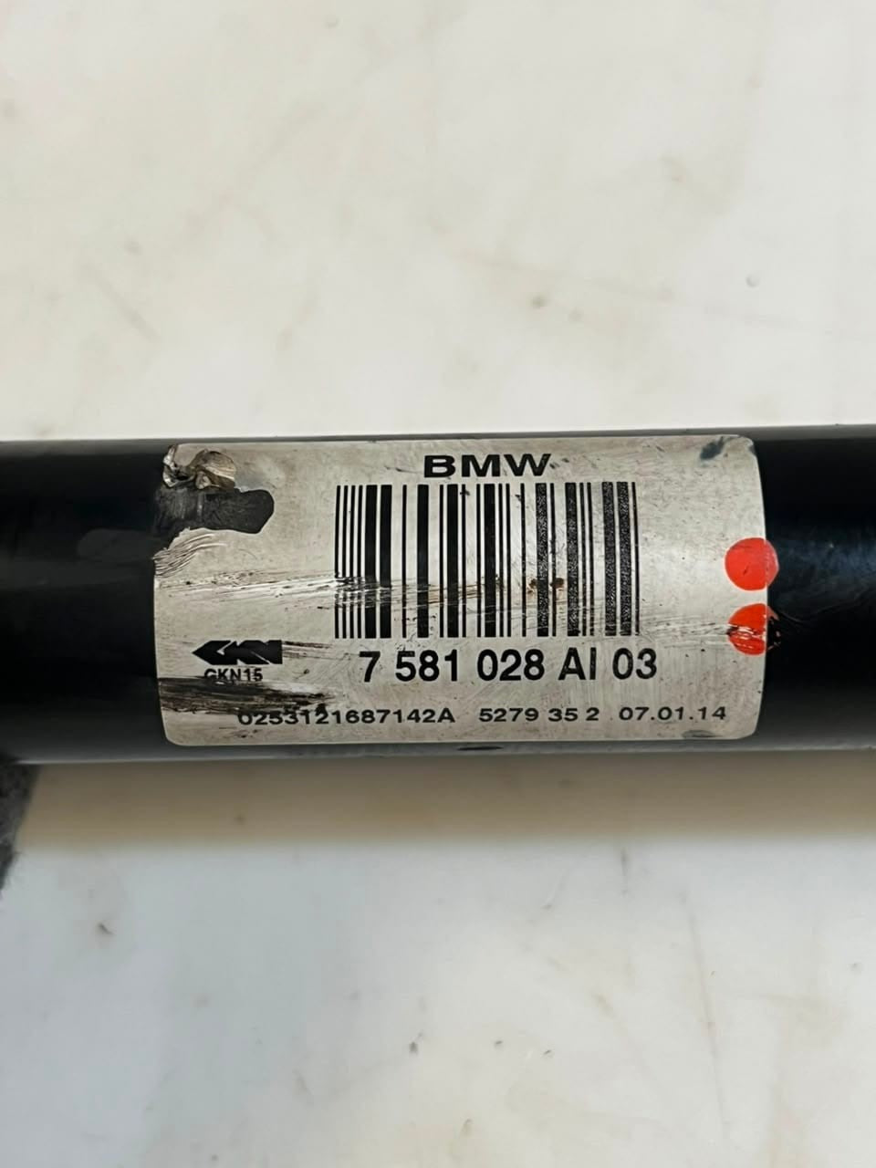 2010-2017 BMW 5 Series F10 F11 520d Rear Drive shaft RIGHT 7581028 OEM