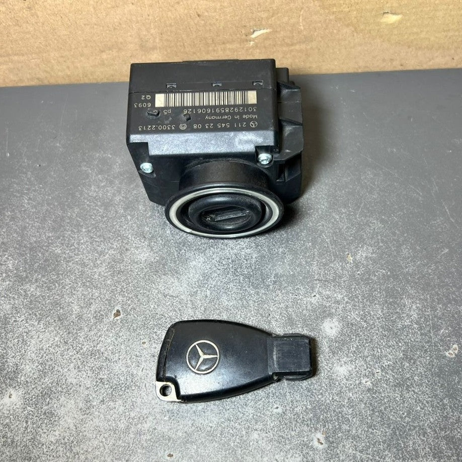 03-09 Mercedes W211 E-Class Ignition Switch Module Unit W/key A211 5452308