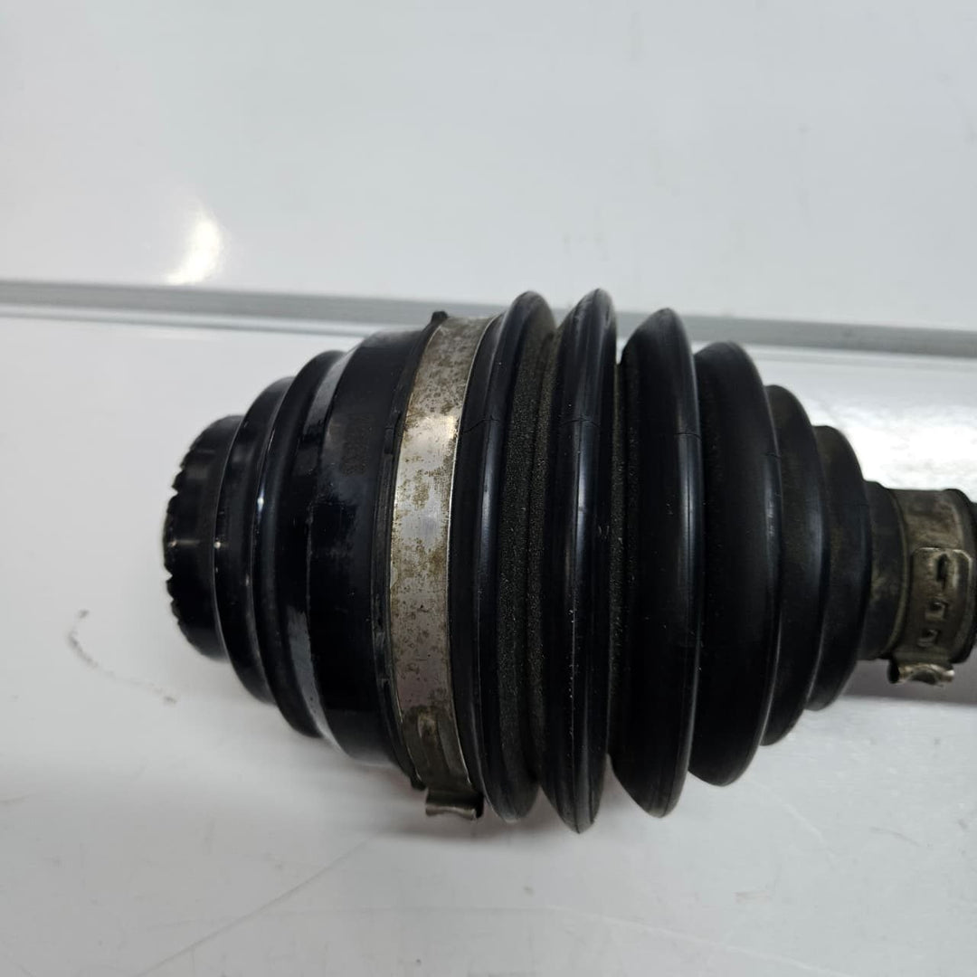 2016-2019 BMW F48 F39 X1, X2 Front Right Drive Shaft Axle 8611938 OEM AWD