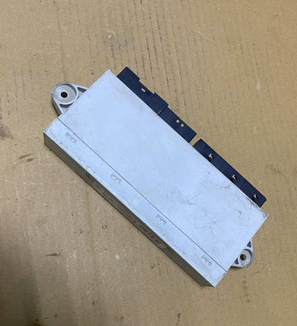 2004-2005 BMW 745i Door Control Module 6964141 7 Series E65 E66