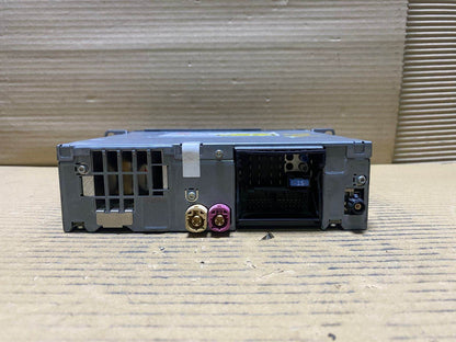 BMW Radio Player Head Unit 9237206 5 Series F07 F10 F11 F18 and 7 Series F01 F02