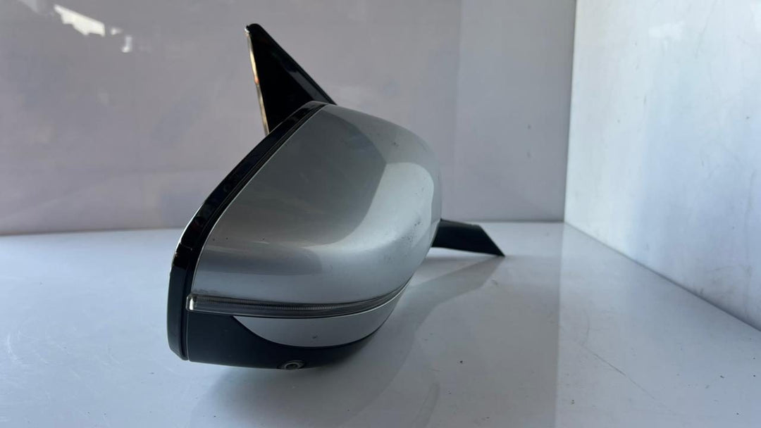2013 BMW 550i Side View Mirror A046412 SILVER