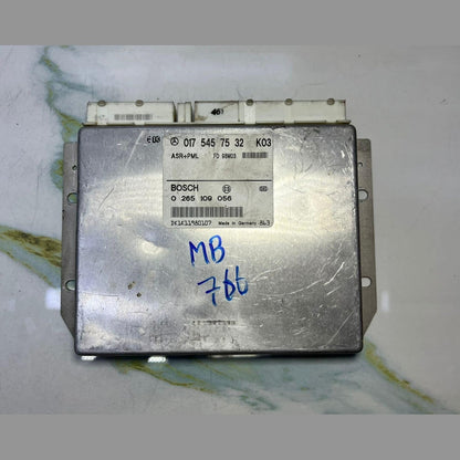 1998-1999 Mercedes E320 ABS Control Module A0175457532  W210 E-Class E320 E430