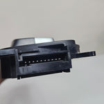 Bild in die Galerieansicht laden, 2018-2024 BMW X3 Seat Adjustment Control Switch 9390115 USED