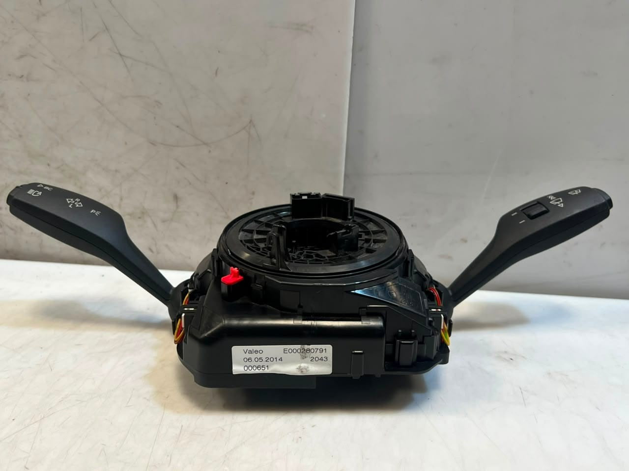 BMW F01 F02 F03 F04 F10 F06 F12 Wiper Turn Signal Indicator Stalk Switch 9319474