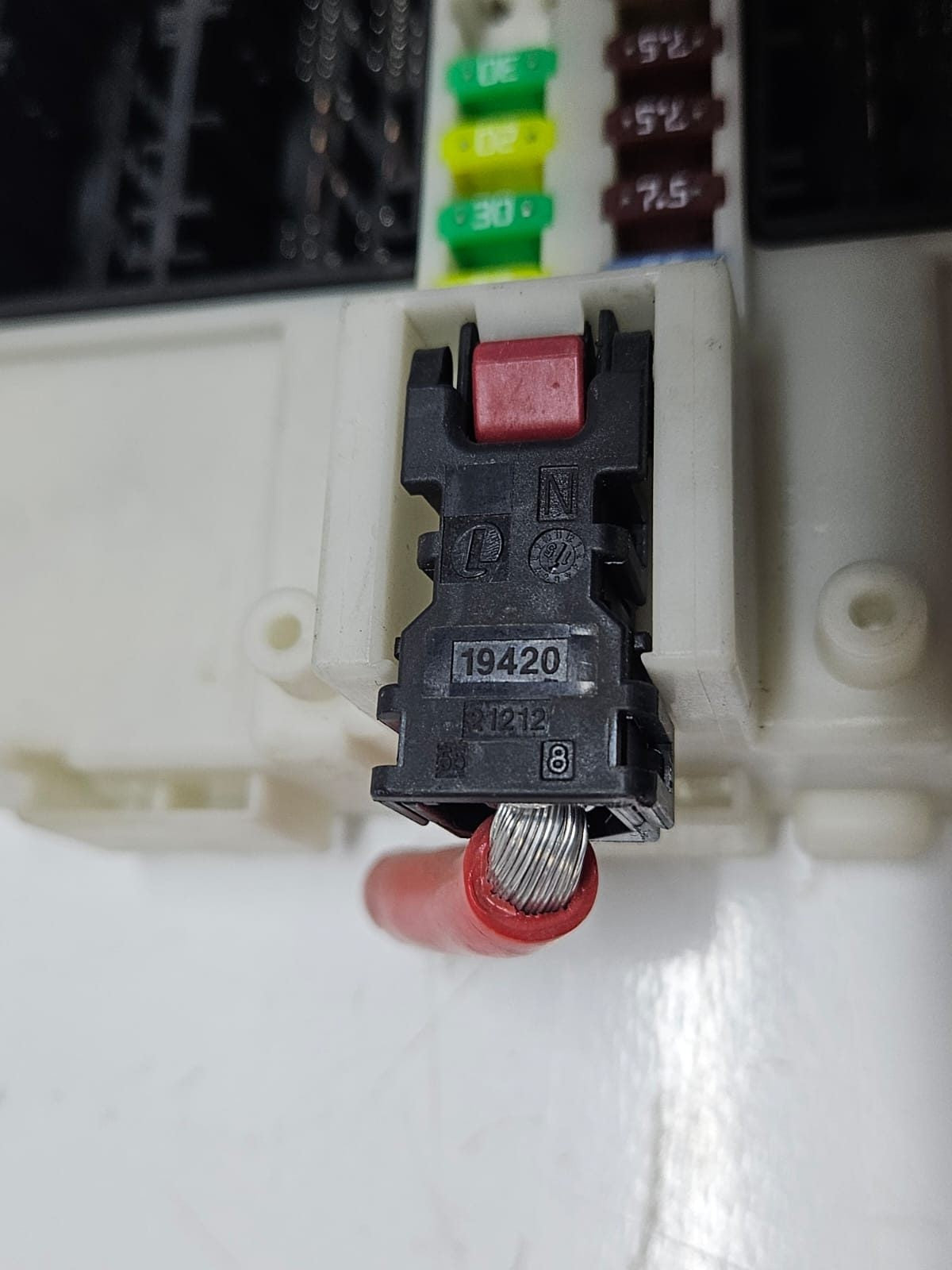 BMW 320i 328i 335i 428i 435i Front Electronic Control Module FEM OEM 9387263