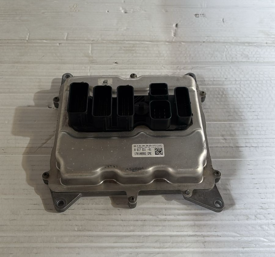 BMW F10 F30 F31 320I N20 ENGINE ECU DME 8617551