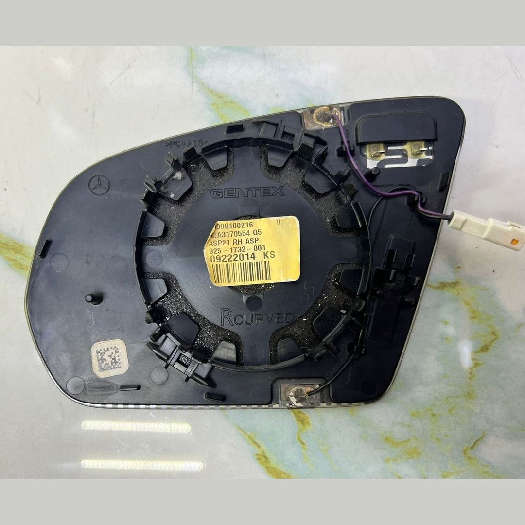 2015-2021 Mercedes-Benz C300 Door Mirror Glass A0998100216 W205, W213, W222 W253