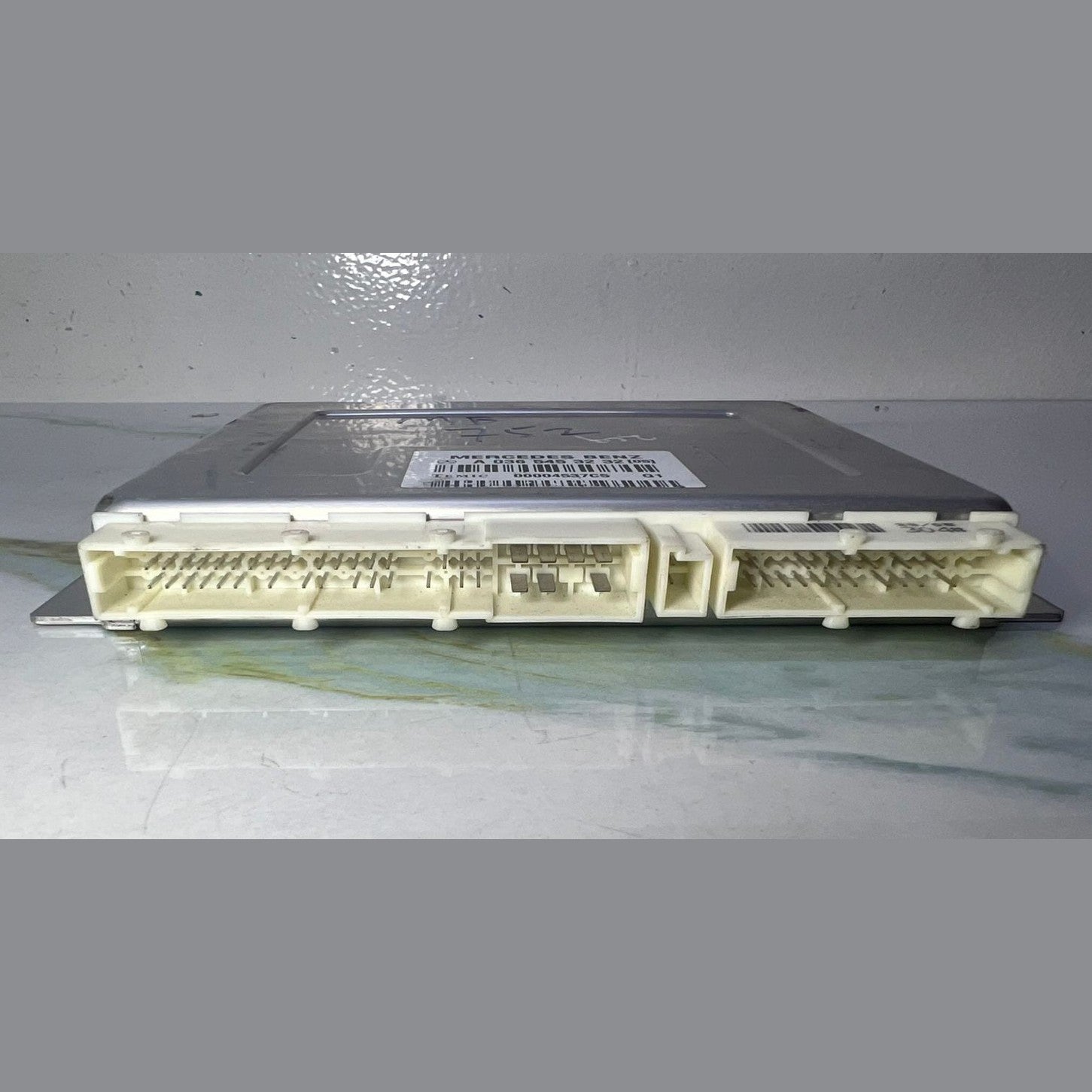 2006-2011 Mercedes-Benz CLS500 Airmatic Suspension Control Module A0365453232