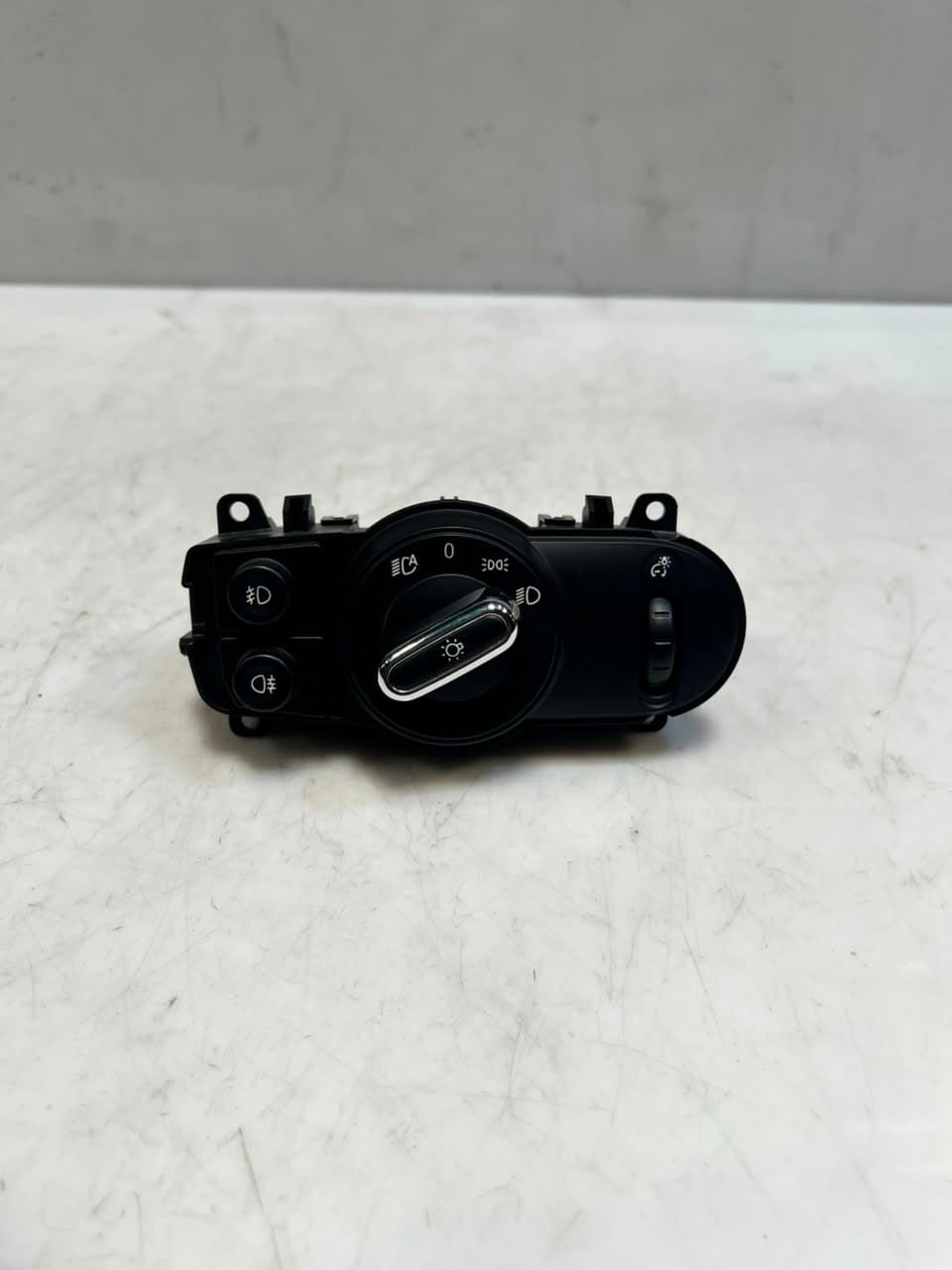 2015-2017 Mini Cooper F55 B38 F56 F57 Control Element Light Switch 5DOOR 9390255