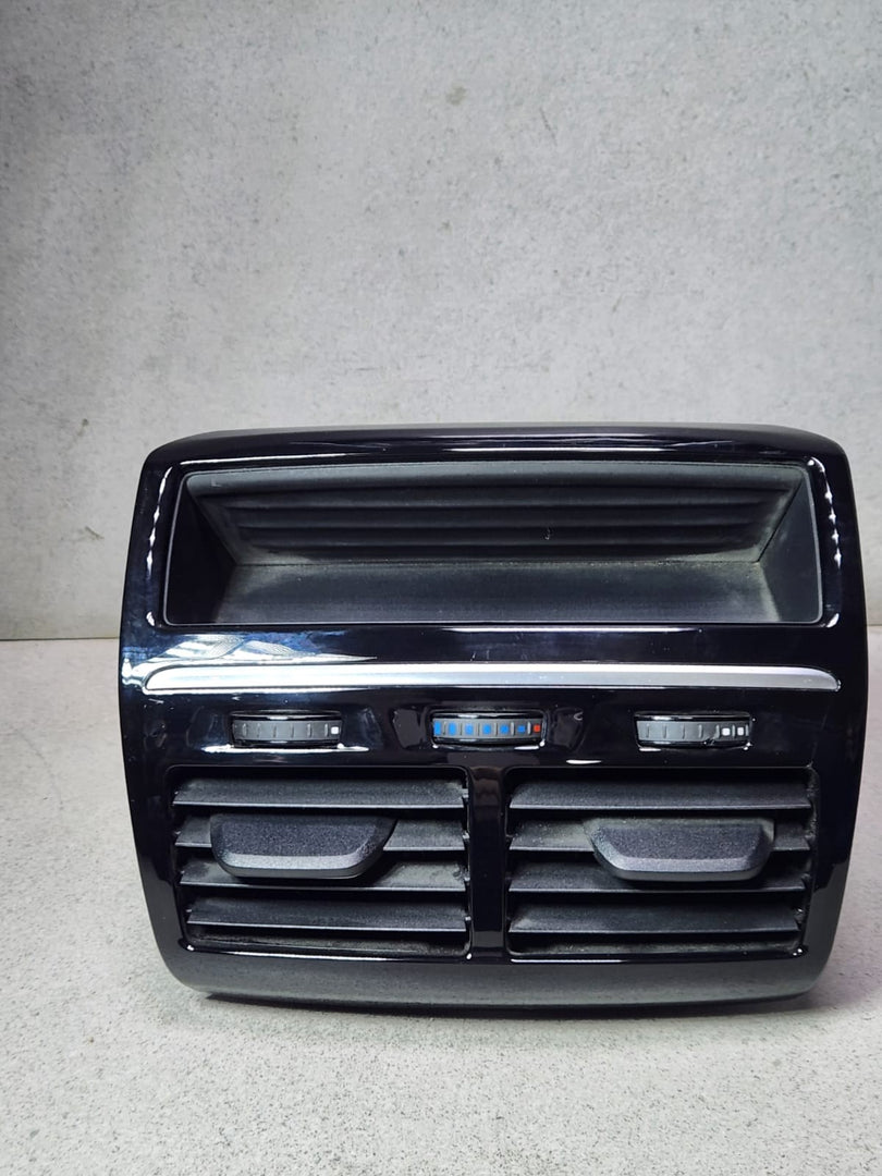 2017-2023 BMW 530i Rear Air Vent Grille 9357865 G30 G31 G32 GT and F90