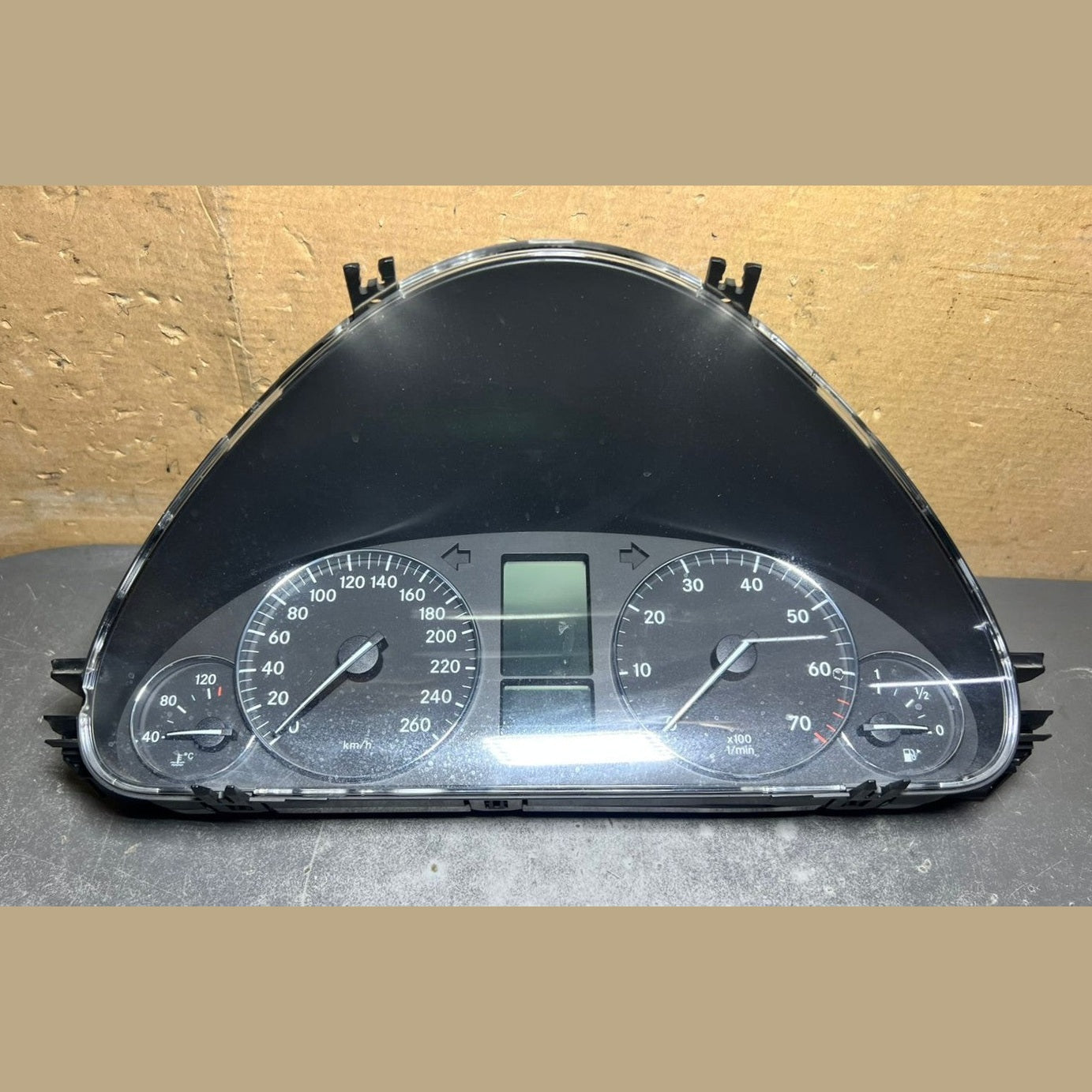 03-06 Mercedes-Benz W203 C-Class Instrument Cluster Speedometer A203 5408747 OEM