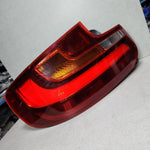 Bild in die Galerieansicht laden, BMW Rear Left Halogen Taillight 4818177 2 Series F22 F23 F87 M Sport