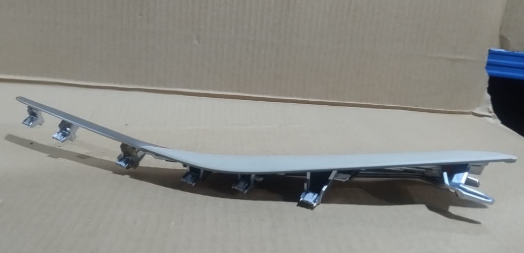 BMW 3 SERIES G20 G21 RIGHT CENTER CONSOLE TRIM TUNNEL PANEL  6995850
