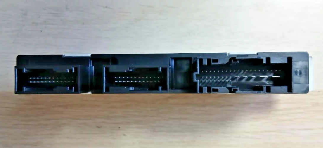 BMW CAS4 X3 F25 20d B47 ECU Engine Control Unit Kit with Key DDE 8588946