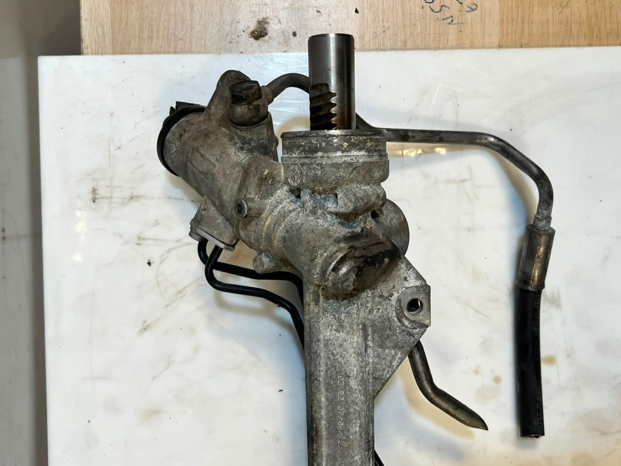 2010-2015 BMW X1 E84 XDRIVE 20d POWER Steering Rack 6797385 OEM