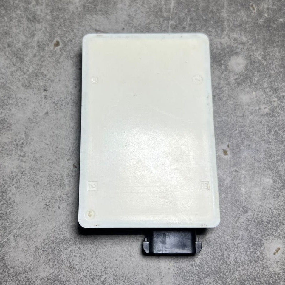 Mercedes W205 Bumper Blind Spot Radar Distance Sensor Module A000 9052504 OEM