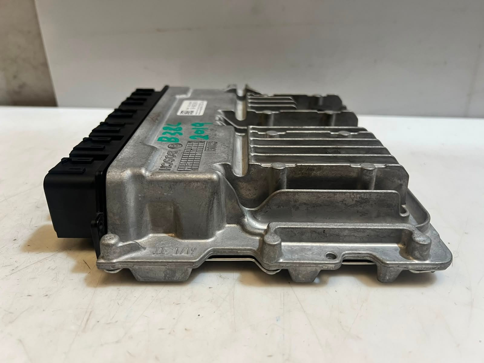 2015-2020 BMW X1 F48 F46 B38 Engine Control Unit ECU ONLY DME 9452590 OEM