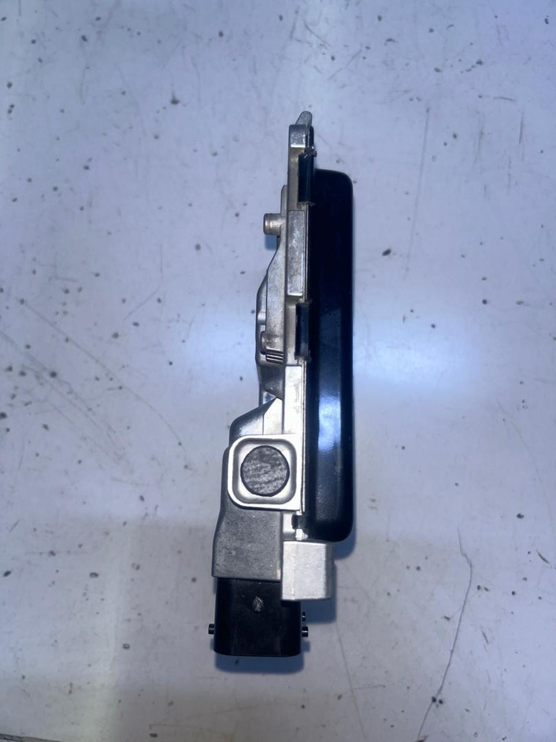2010 2014 Mercedes-Benz C250 Engine Control Module A2711500391  W204 C250, W212 