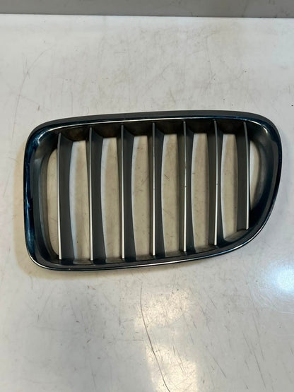 2010-2015 BMW X1 E84 Front Kidney Grille 2993307 OEM