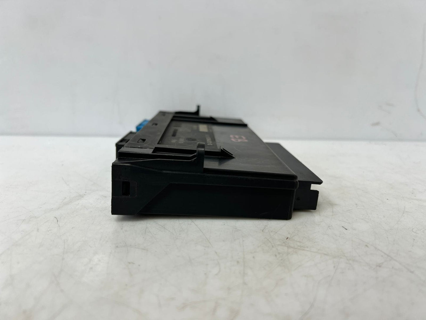 BMW 3 Series E90 E91 and X1 E84 Body Control Module BCM 9264573 OEM