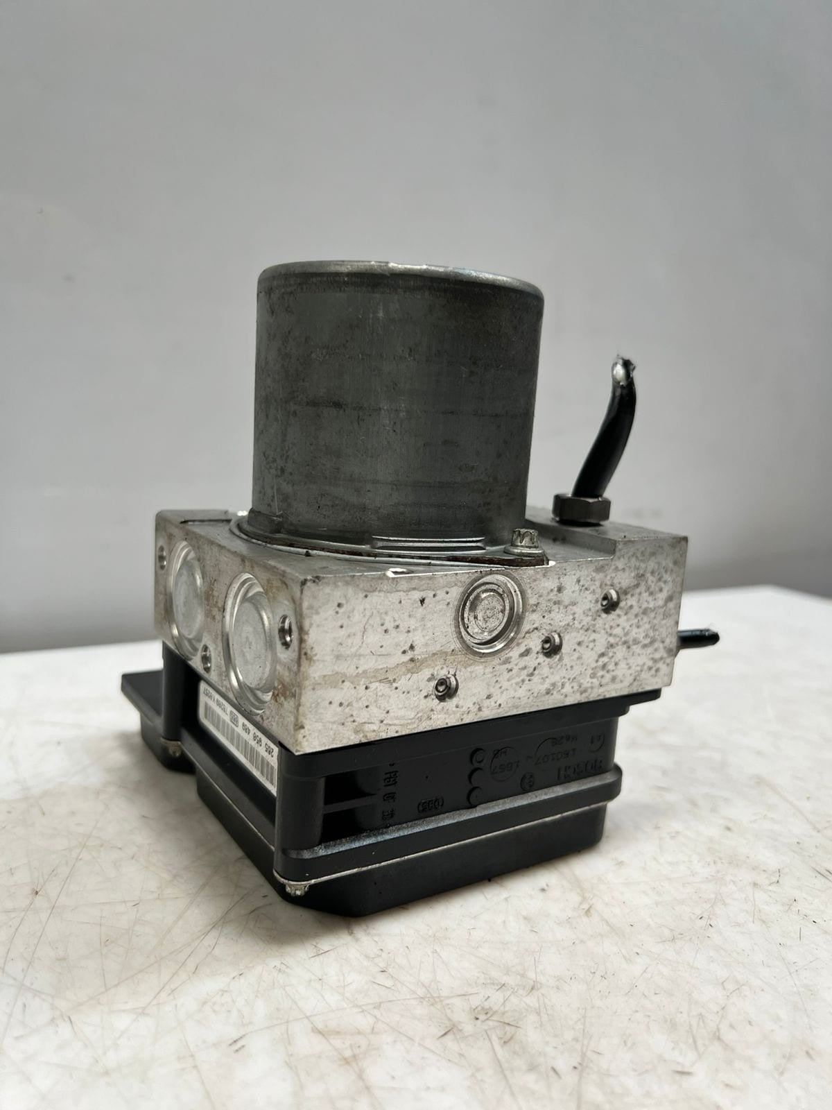 2004-2010 BMW X3 E83 LCI Abs Pump Module 3450562 OEM