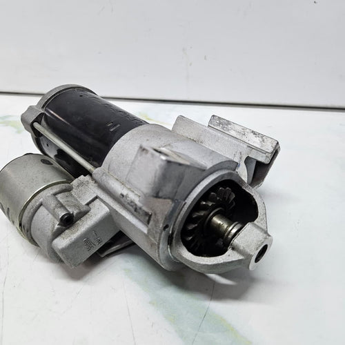 2016-2018 BMW 3er F30 330e Hybrid mit B48B20A Anlasser 8685988
