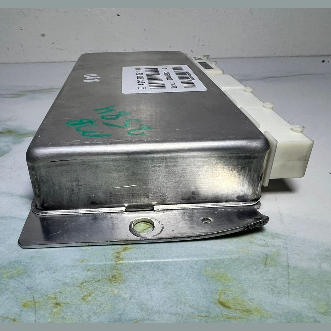 2014 Mercedes-Benz E63 AMG Air Suspension Control Unit A2129007519 W212 E-Class