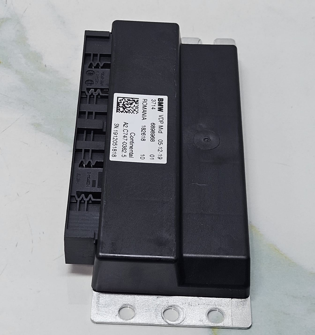 2020 BMW M8 X3 G01 Suspension Control Module 6898968 OEM