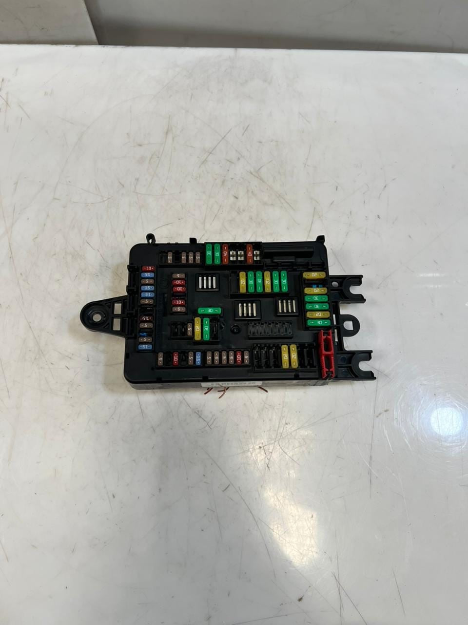 2015-2019 BMW X5 F15 F20 F21 F22 F30 FUSE Rear Power Distribution Box 9360372