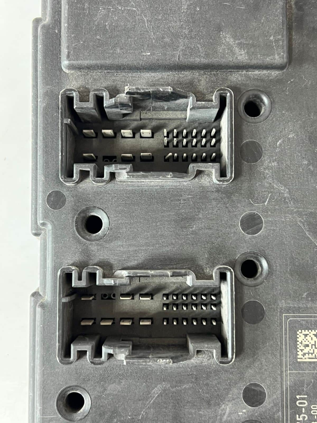 2012-2016 BMW 328i 3-series F30 Rear Body Control Module 9317175 OEM