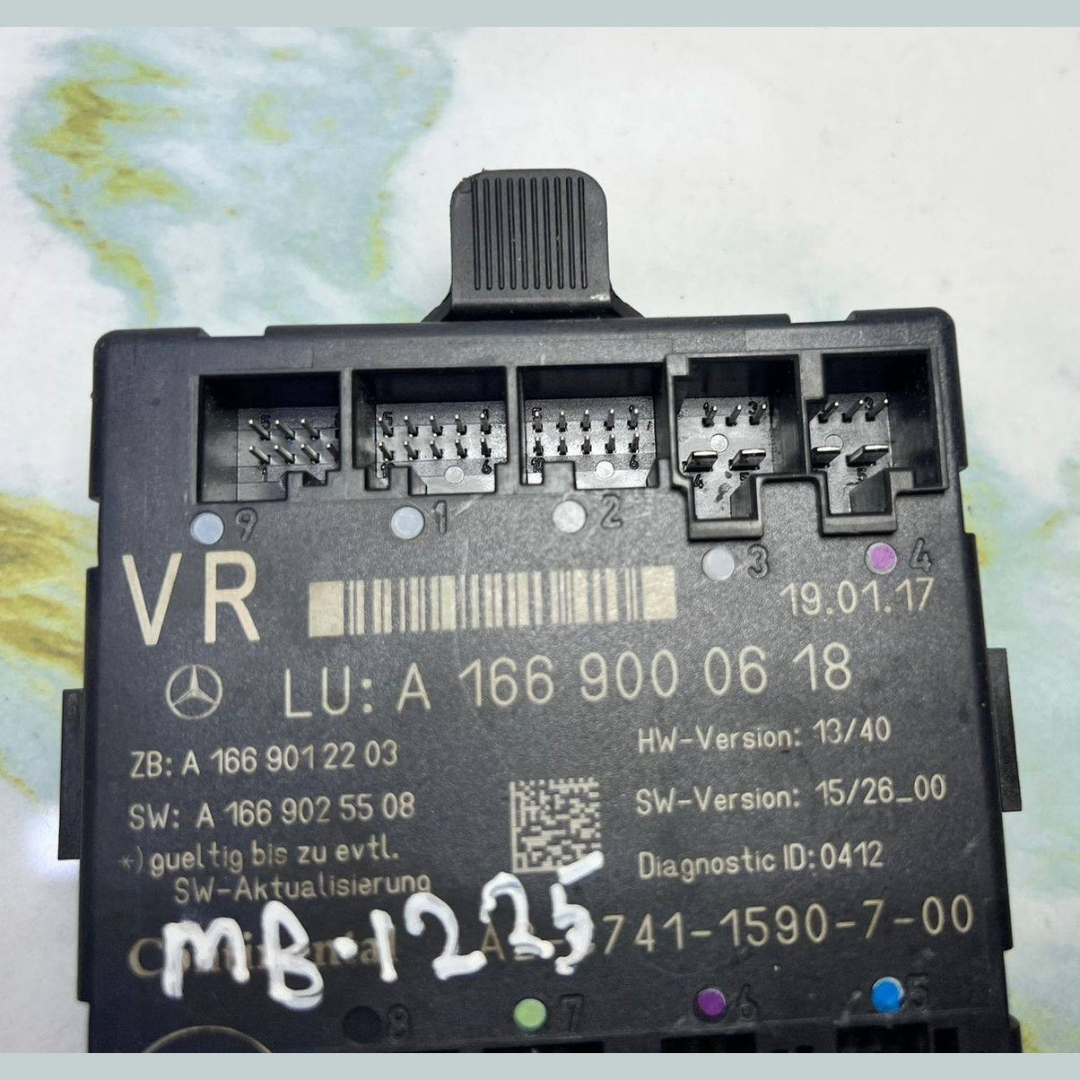 Mercedes-Benz Door Control Module A 1669000618 GL, GLE, and ML