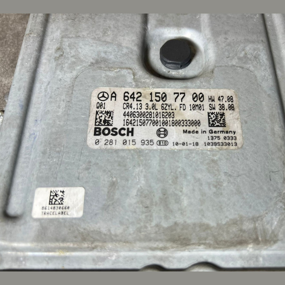 07-12 Mercedes W164 GL ML Engine Control Module Unit ECM ECU A642 1507700 OEM