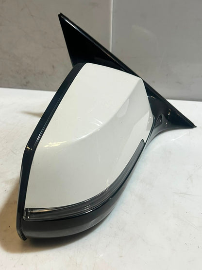 BMW 5 Series F10 F11 Right Side View Mirror Right Front Electric F0153124U6680