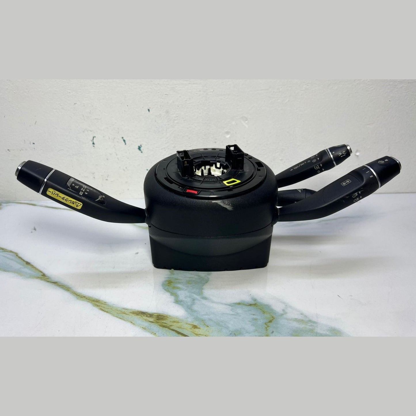 Mercedes-Benz Steering Column Switch Block A2139001611 E-Class W213