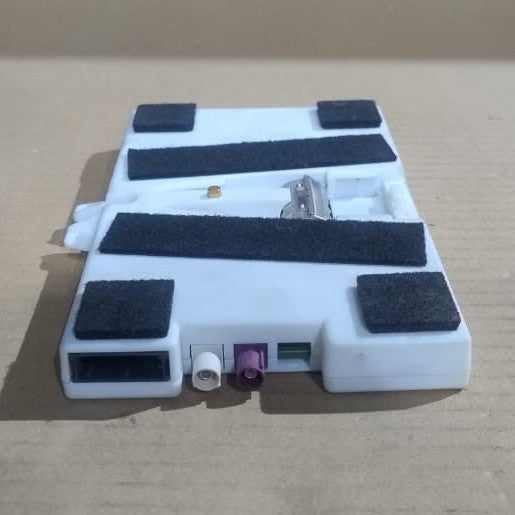OEM BMW G11 G12 Telematics Communication Antenna Control Module 1D 2447507